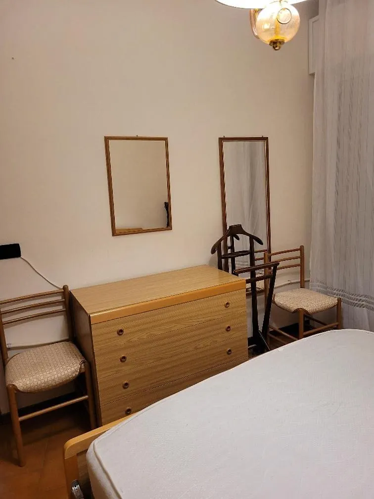 Appartamento AMPIO BILOCALE Caorle LUNGOMARE LEVANTE
