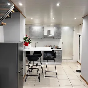 https://vanedda-house.sicilyhotelsitaly.net