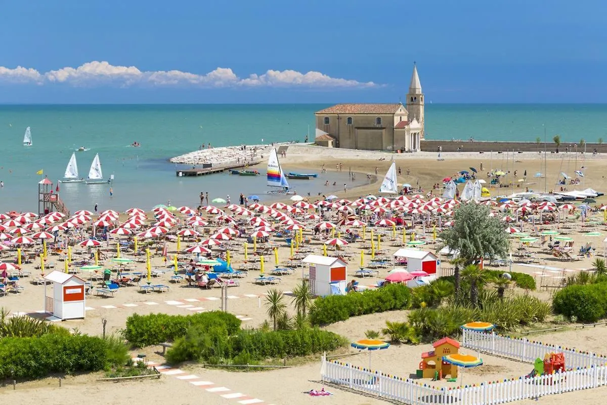 Apartment Ampio Bilocale Caorle Lungomare Levante Italy